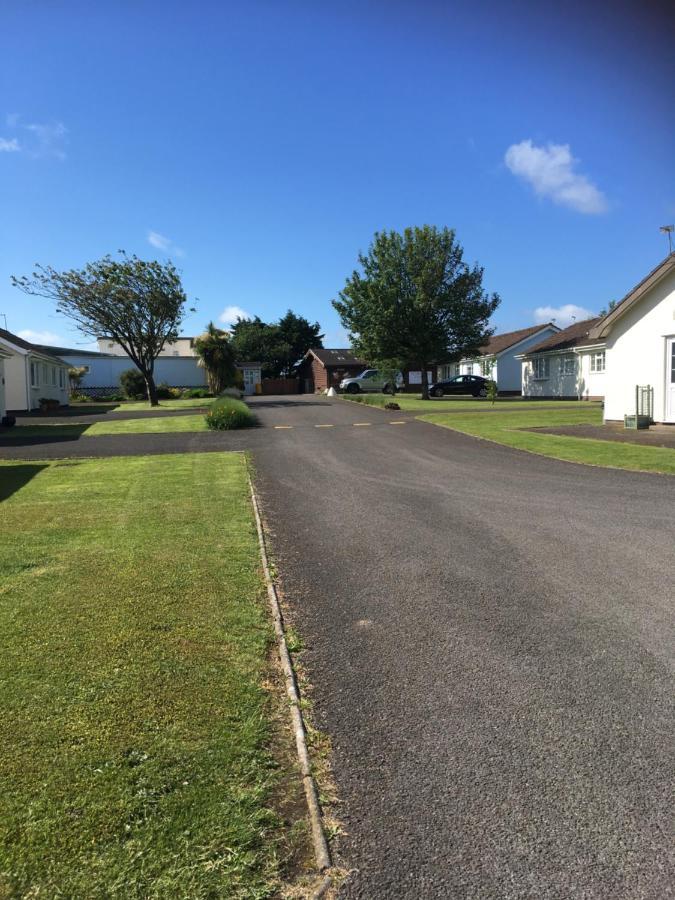 Number 43 The Gower Holiday Village Swansea Eksteriør bilde