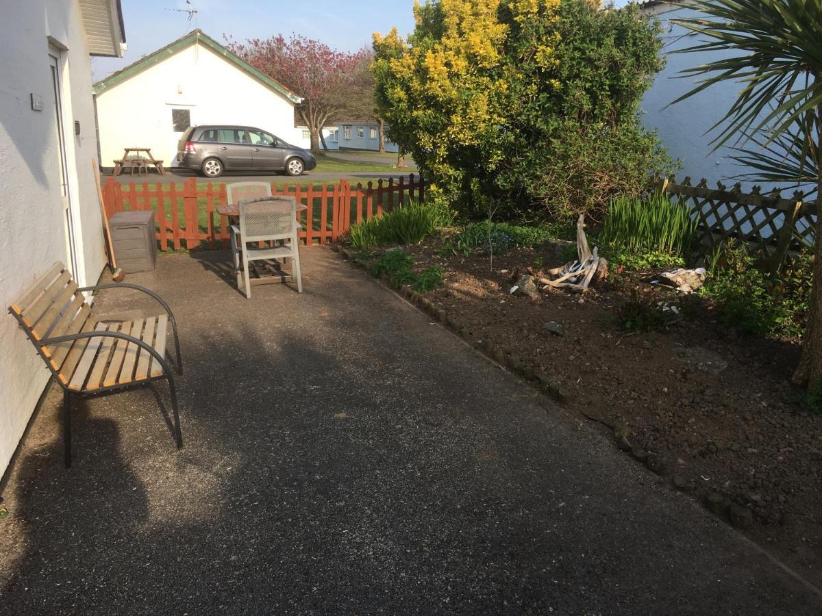 Number 43 The Gower Holiday Village Swansea Eksteriør bilde